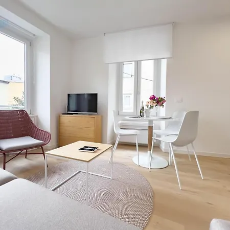 Marco Polo 26 Tirabora Short Rent Appartement