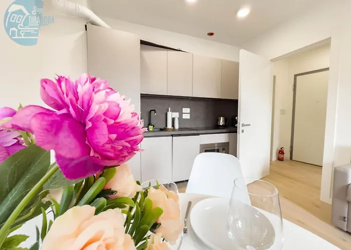 Marco Polo 26 Tirabora Short Rent Appartement *