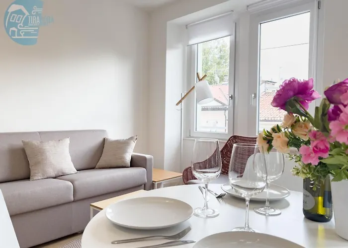 Marco Polo 26 Tirabora Short Rent *