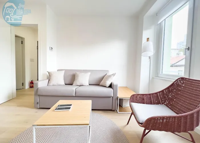 Marco Polo 26 Tirabora Short Rent Appartement Trieste